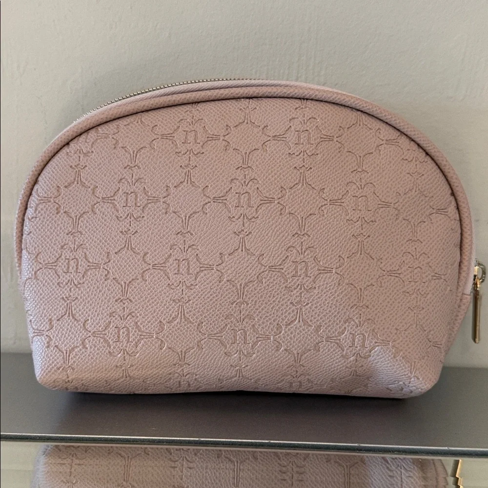 🆕 NANETTE LEPORE Pink Cosmetic Bag Logo Clutch Makeup Pouch Travel Case
